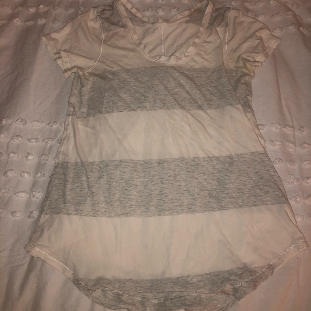 Lululemon top